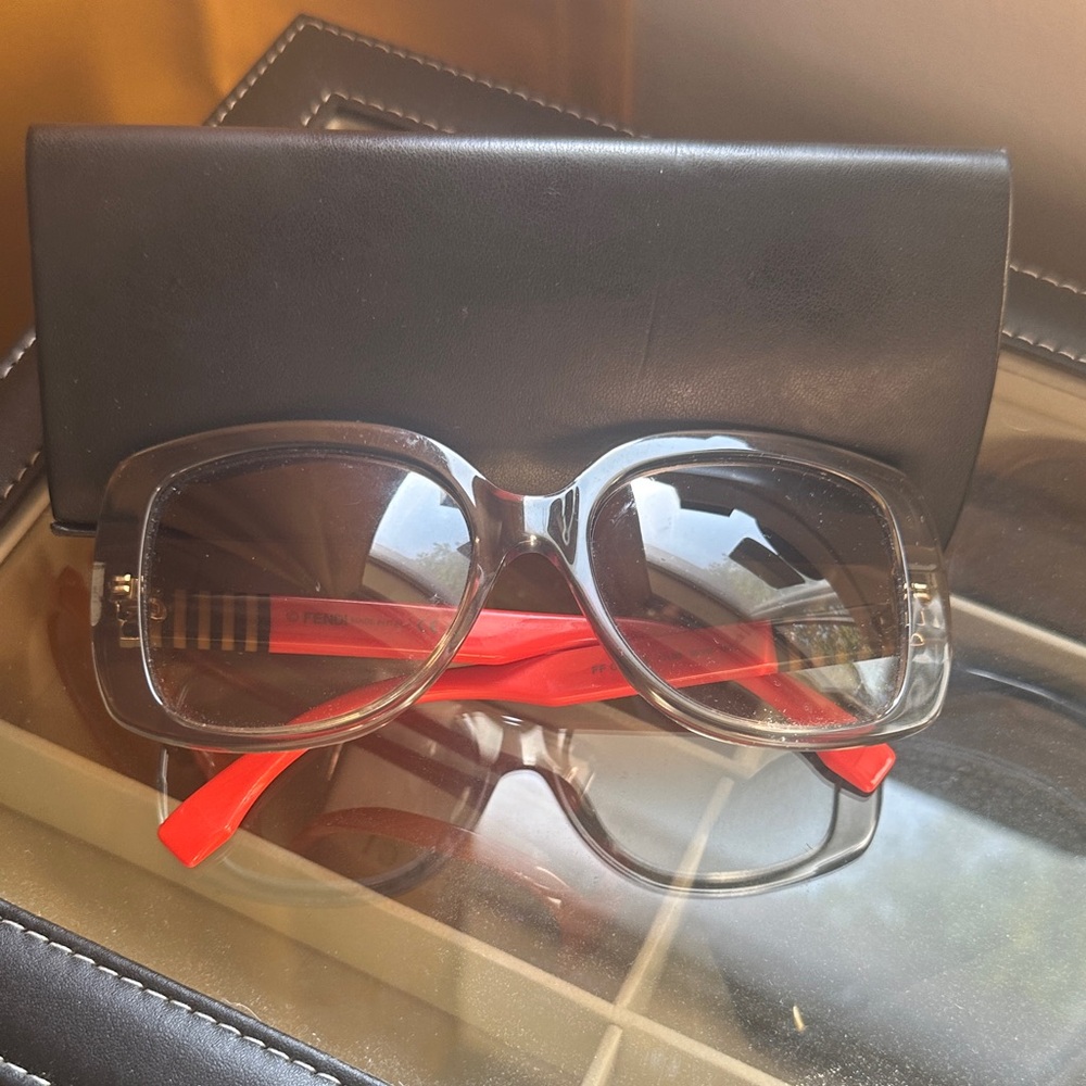 Authentic Fendi orange an brown Striped Sunglasses